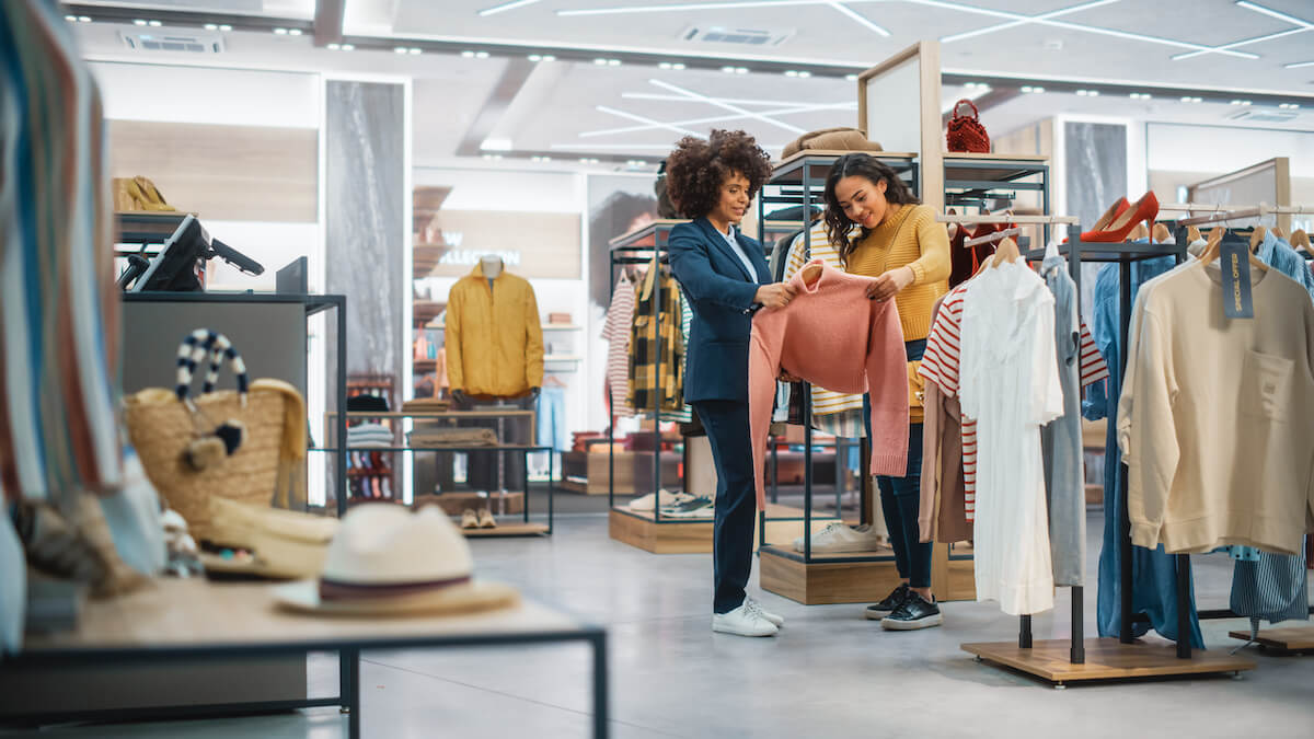 shopping at outlet malls in volusia county